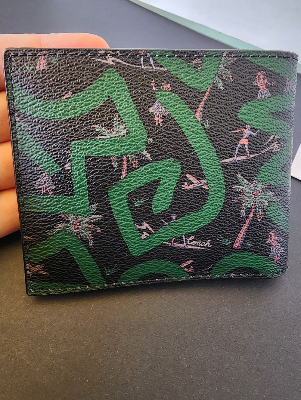 ✨️NWOT✨️ Coach X Keith Haring Hula Dance ID Billfold Wallet, 2018, $178 MSRP - Picture 3 of 7